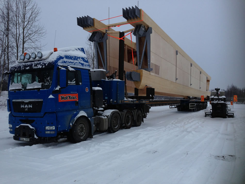 VestKran Gardermoen Limtrebjelke transport 3